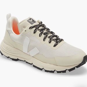 Veja x Vibram Dekkan Alveomesh Sneaker Size 8